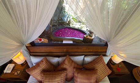 Taman Ahimsa - Svadhistana bathroom