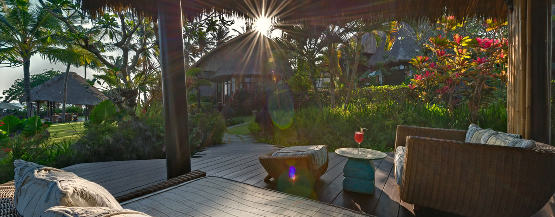 Taman Ahimsa - bedrrom Anahata veranda