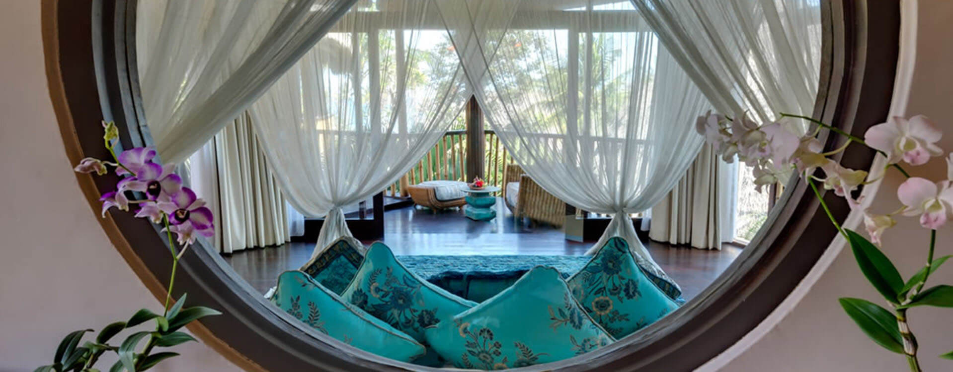 Taman Ahimsa - ensuite bathroom window of bedroom Vissudha